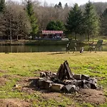 Chalet Et Etang, Exclusivement Privee