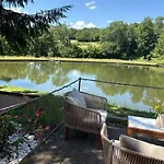 Chalet Et Etang, Exclusivement Privee *
