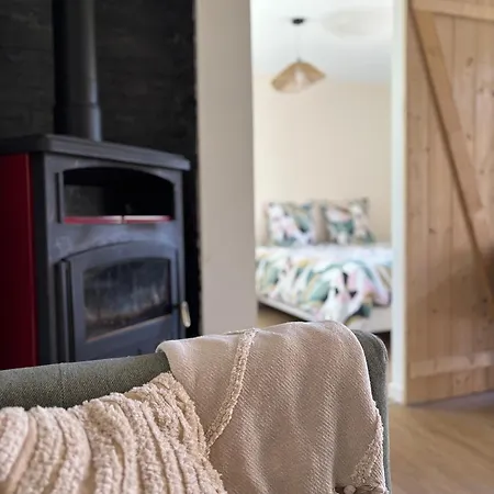 L'etang Calme Casa de Campo Manzat