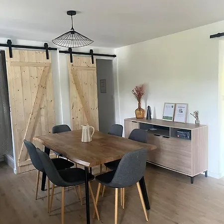 Et Etang, Exclusivement Privee Manzat