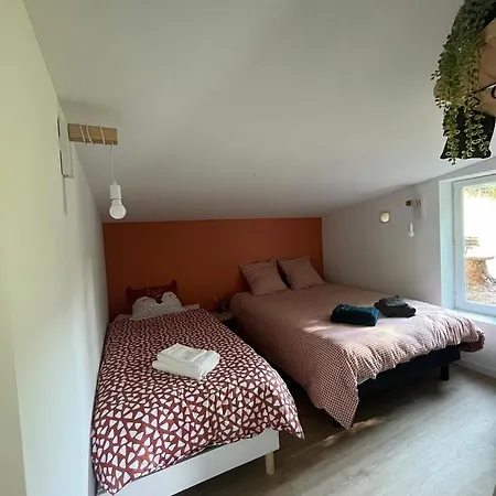 Et Etang, Exclusivement Privee Chalé Manzat