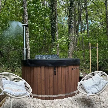 Et Etang, Exclusivement Privee Chalé *