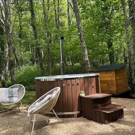 Et Etang, Exclusivement Privee Manzat