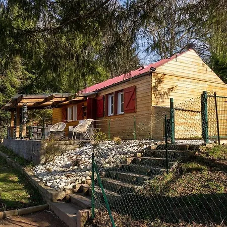 Et Etang, Exclusivement Privee Chalé Manzat