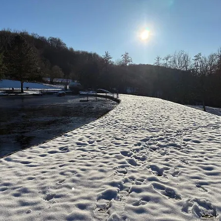 Et Etang, Exclusivement Privee Domek alpejski Manzat