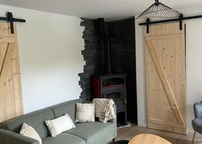 Et Etang, Exclusivement Privee * Manzat