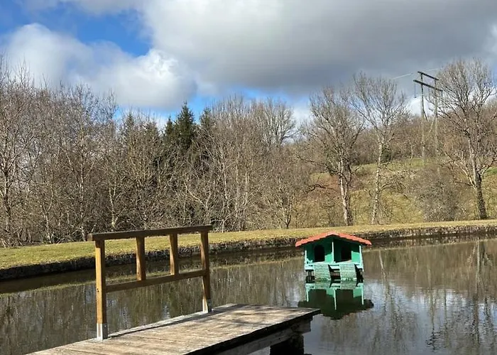 Domek alpejski Et Etang, Exclusivement Privee Manzat